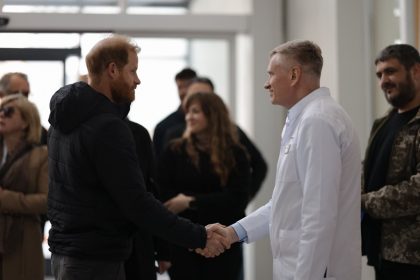 Принц Гаррі в Superhumans і великодній кошик від Юлії Свириденко, міністерки економіки України, який розповідає більше за офіційну промову