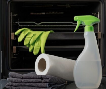 Ідеально чиста духовка: тест-драйв засобів, що розчиняють жир без тертя