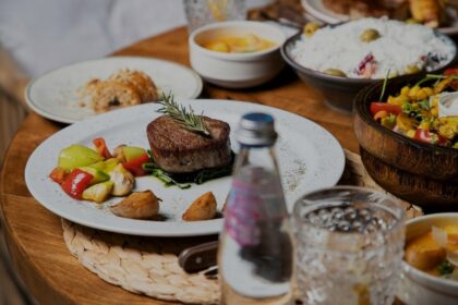 Ланчі у Києві 2026: де перекусити в обід, якщо ви працюєте у центрі