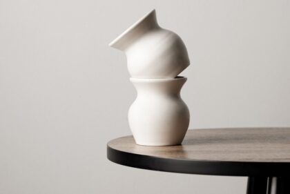 Майоліка у формі тюльпану: BARTA X Паша Полторакін створили дегустаційні чашки для кави